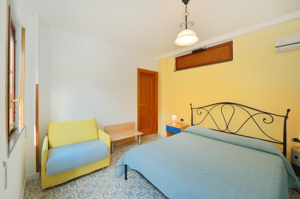 La Capannina Bed and Breakfast Προτσίντα Δωμάτιο φωτογραφία