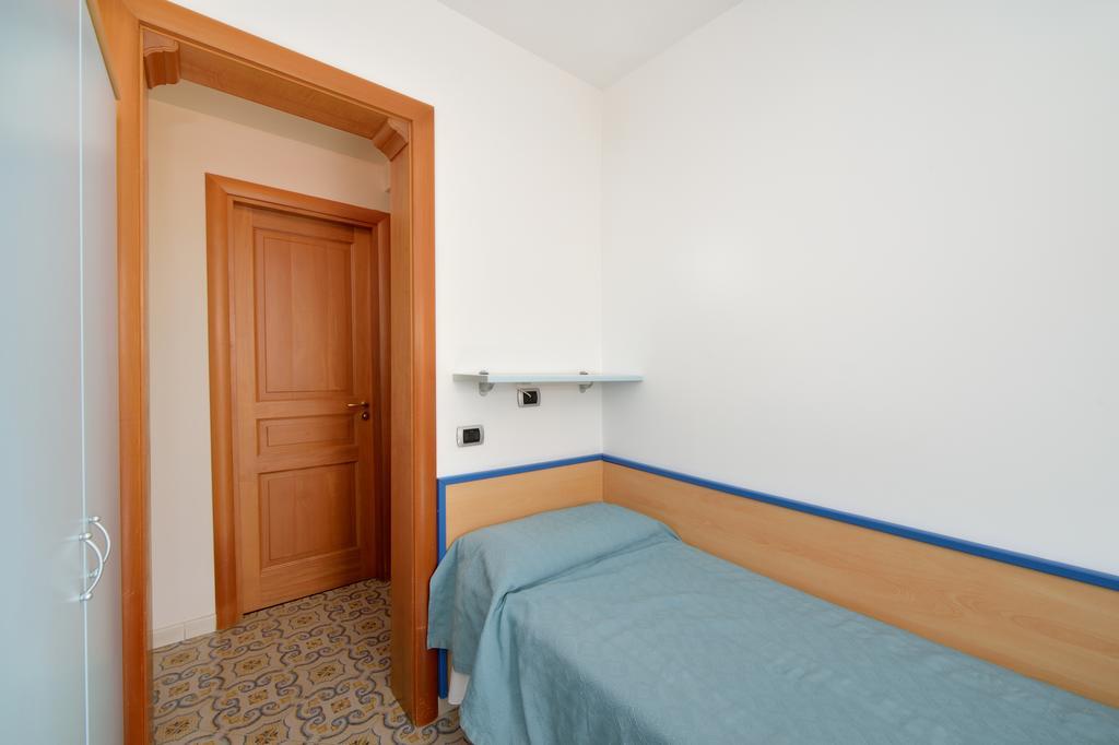 La Capannina Bed and Breakfast Προτσίντα Δωμάτιο φωτογραφία