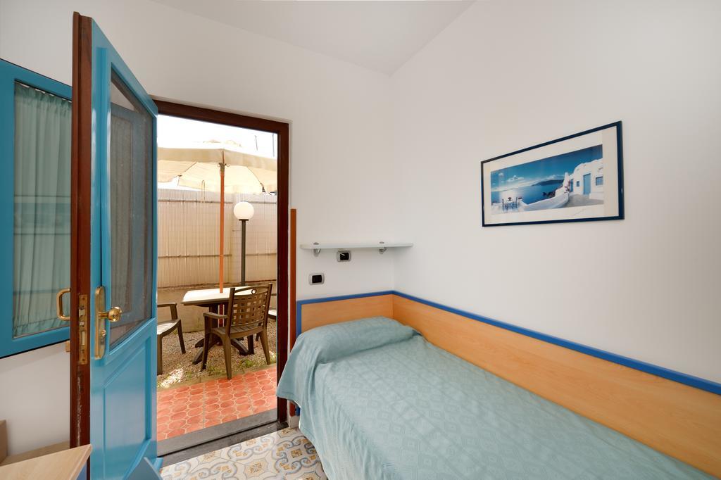 La Capannina Bed and Breakfast Προτσίντα Δωμάτιο φωτογραφία